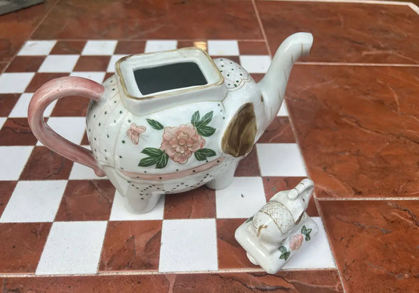 Vintage tea pot shops elephant