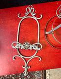 Oval Shaped Metal Wall Hanging Plate Holder