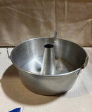 Bundt Pan With Middle Insert- 2 Piece Set