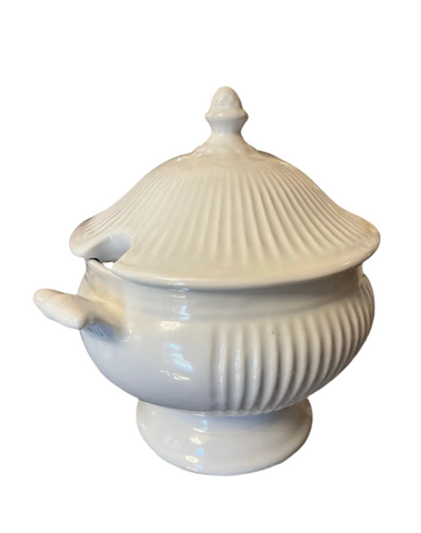 Large Ceramic Serving Bowl With Matching Lid