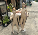 (Rentable only) Pair of Children Mannequins