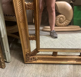 Vintage Gold Detailed Rectangular Wall Mirror
