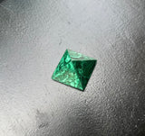 80's Malachite Pyramid Paperweight