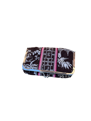 Small Vera Bradley Clutch With Plastic Lining