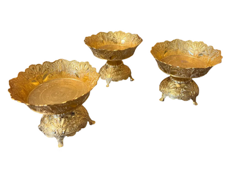 Collection of Gold Detailed Pedestal Bowls- Set of 3