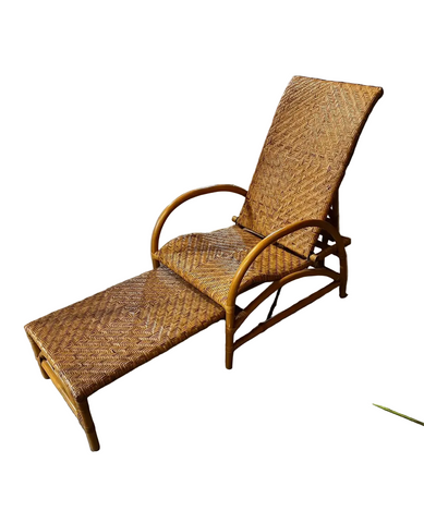 1970s Hemingway Rattan Lounge Chair With Extendable Footrest