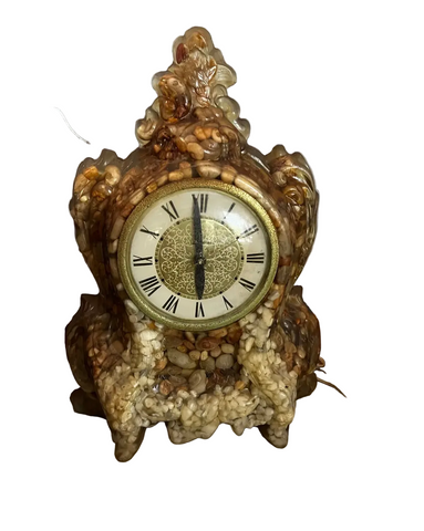 Vintage Resin Nautical Seashell Standing Clock