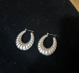 80s Pair of Sterling Silver Earrings