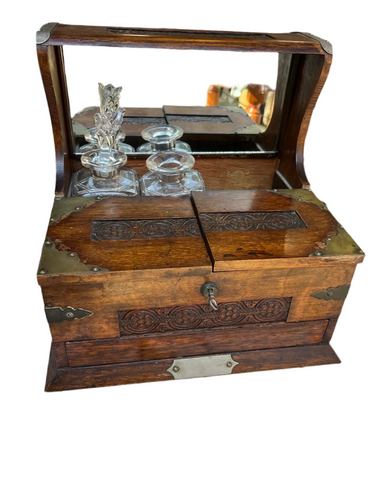 London Tantalus Wooden Box With Locking Key and Decanter 4 Glasses