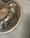Detailed Pineapple Upside Down Cake Pan