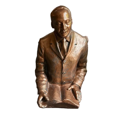 Large Bronze Martin Luther King Jr. Metal Sculpture