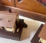 Pair of Plastic Train Station Train Set Pieces